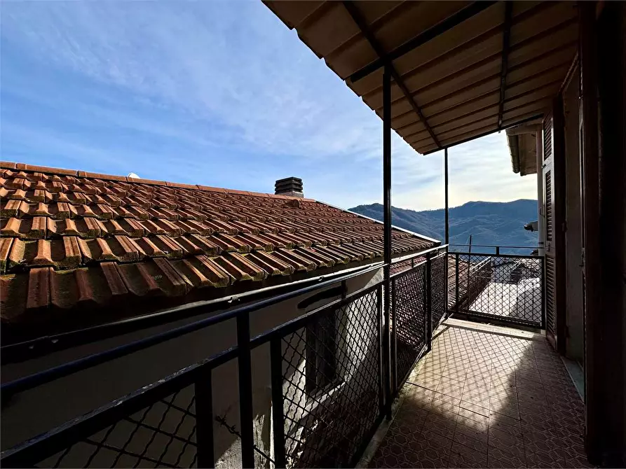 Immagine 29 di Casa indipendente in vendita  in Piazza Del Popolo 4 a Cesio