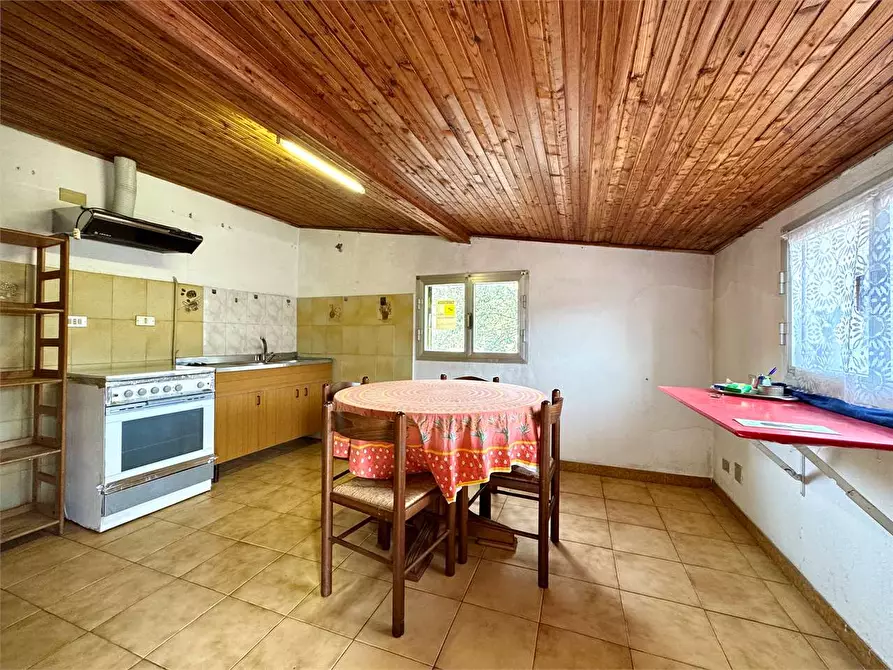 Immagine 10 di Casa indipendente in vendita  in Piazza Del Popolo 4 a Cesio