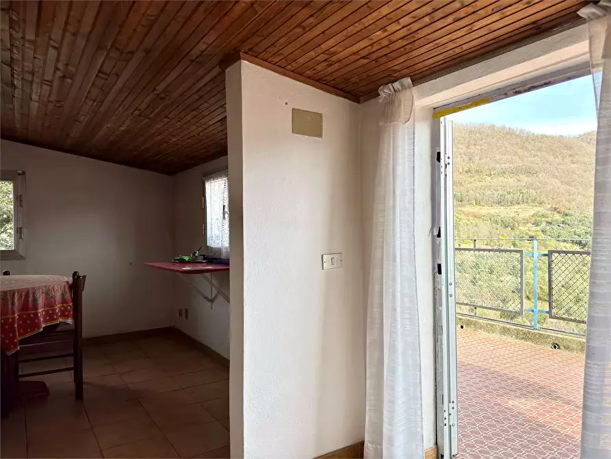 Immagine 12 di Casa indipendente in vendita  in Piazza Del Popolo 4 a Cesio