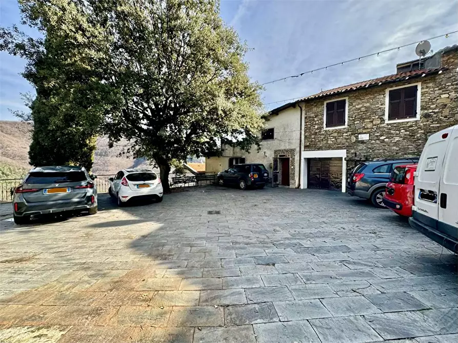 Immagine 41 di Casa indipendente in vendita  in Piazza Del Popolo 4 a Cesio