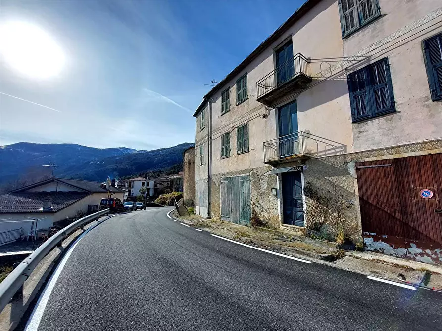 Immagine 42 di Casa indipendente in vendita  in Via San Bernardoo a Mendatica