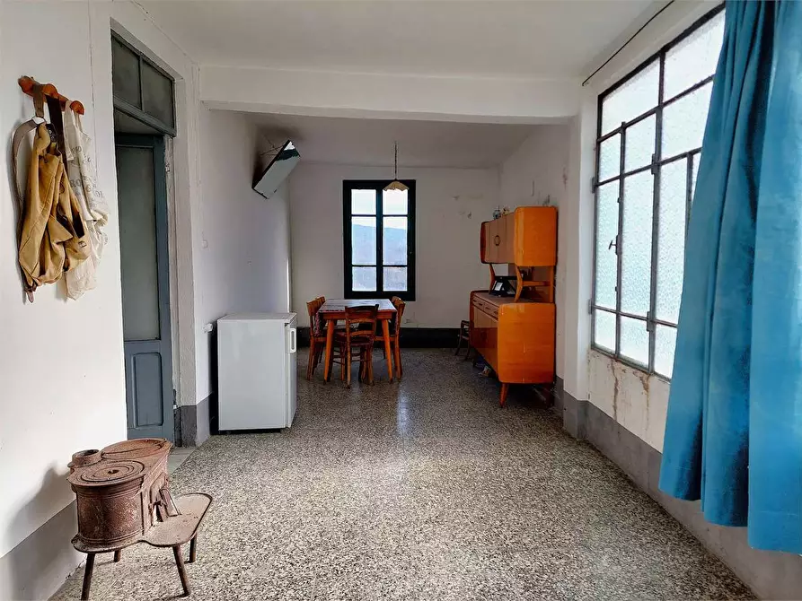 Immagine 9 di Casa indipendente in vendita  in Via San Bernardoo a Mendatica