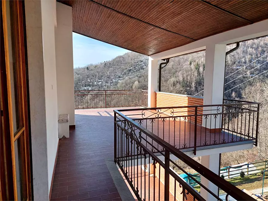 Immagine 3 di Appartamento in vendita  in Via Valdarmella Località Pronzai a Ormea