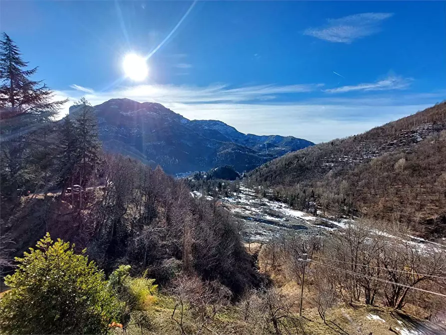 Immagine 7 di Appartamento in vendita  in Via Valdarmella Località Pronzai a Ormea
