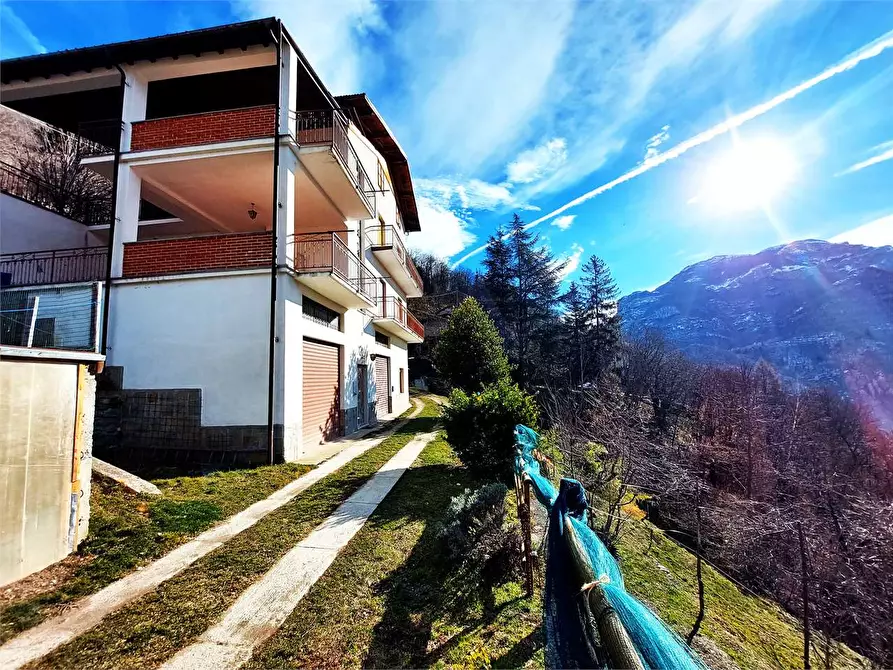 Immagine 1 di Appartamento in vendita  in Via Valdarmella Località Pronzai a Ormea