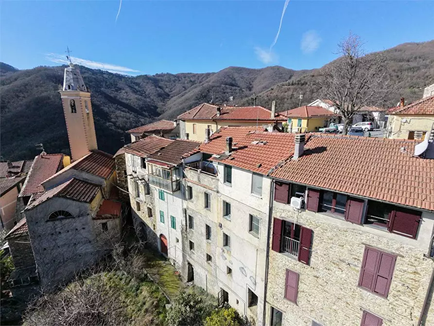Immagine 3 di Casa indipendente in vendita  in Frazione Vellego 18 a Casanova Lerrone