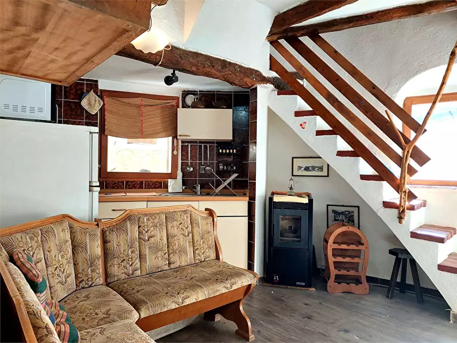 Immagine 7 di Casa indipendente in vendita  in Via alla Chiesa 12 a Pornassio