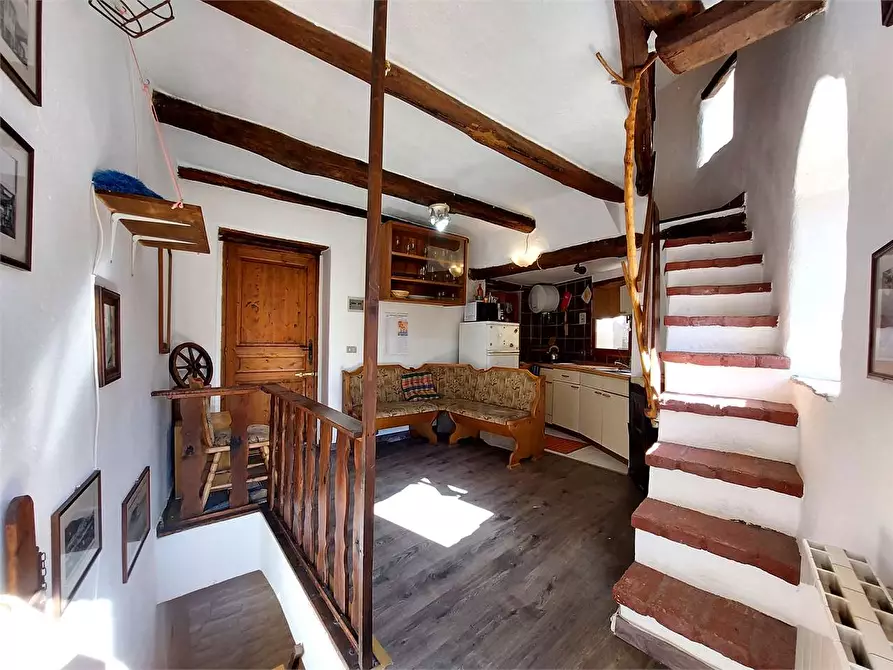 Immagine 9 di Casa indipendente in vendita  in Via alla Chiesa 12 a Pornassio