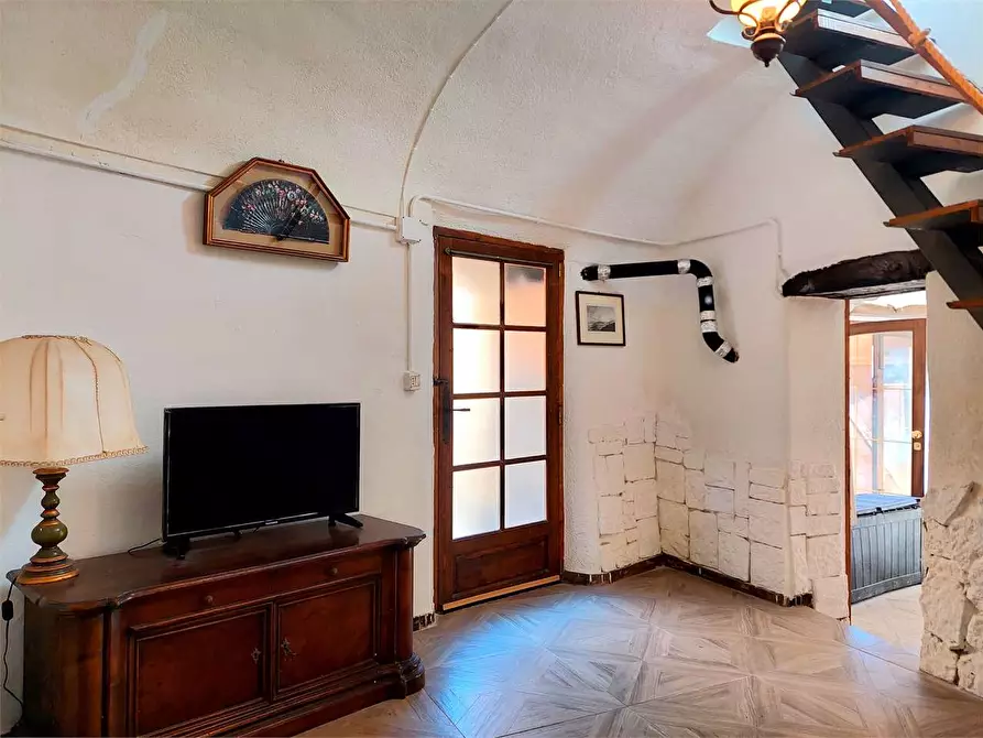 Immagine 31 di Casa indipendente in vendita  in Via alla Chiesa 12 a Pornassio