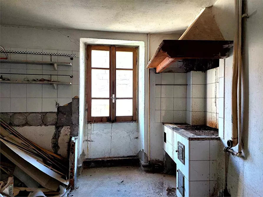 Immagine 26 di Casa indipendente in vendita  in Via Madonnetta 13 a Mendatica