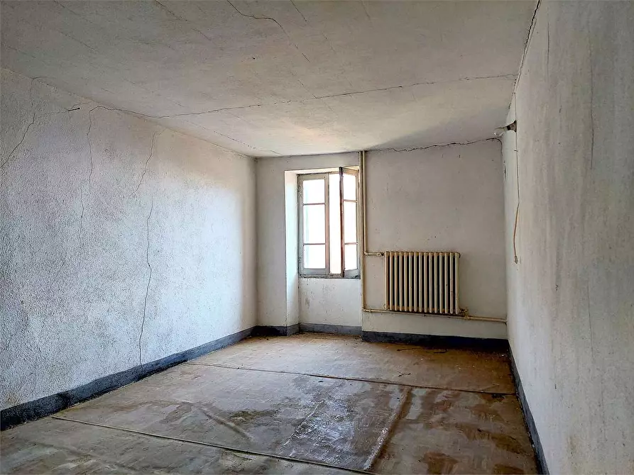 Immagine 32 di Casa indipendente in vendita  in Via Madonnetta 13 a Mendatica