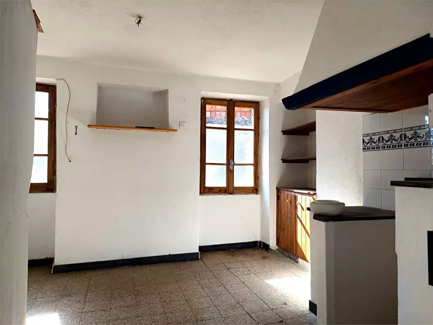 Immagine 3 di Casa indipendente in vendita  in Via Madonnetta 13 a Mendatica