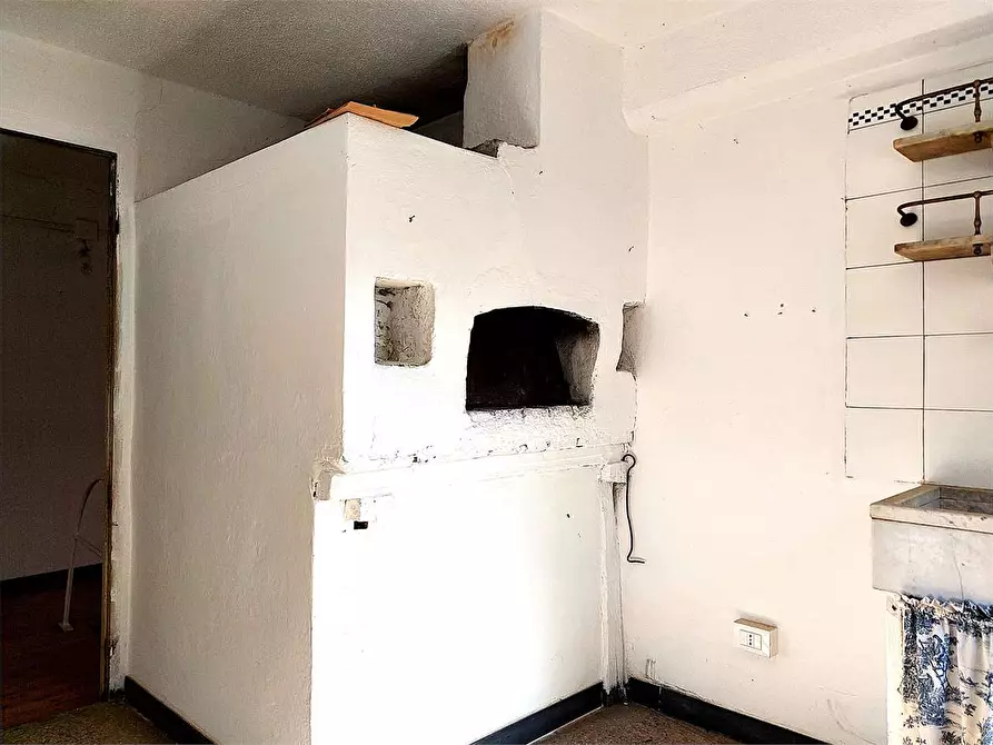 Immagine 8 di Casa indipendente in vendita  in Via Madonnetta 13 a Mendatica