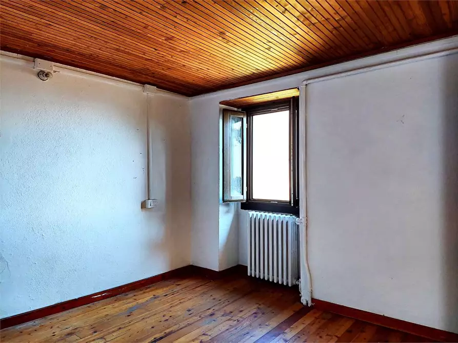 Immagine 21 di Casa indipendente in vendita  in Via Madonnetta 13 a Mendatica