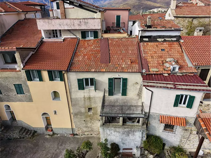 Immagine 29 di Casa indipendente in vendita  in Piazza Sant'anna 4 a Chiusanico
