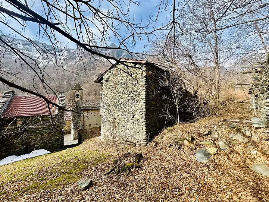 Immagine 15 di Rustico / casale in vendita  in Frazione Valdarmella  a Ormea