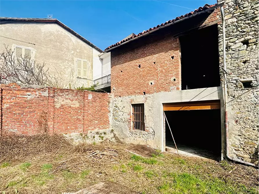 Immagine 9 di Garage in vendita  in Via Diaz 36 a Garessio