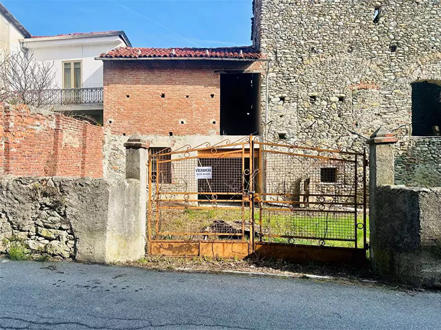 Immagine 10 di Garage in vendita  in Via Diaz 36 a Garessio