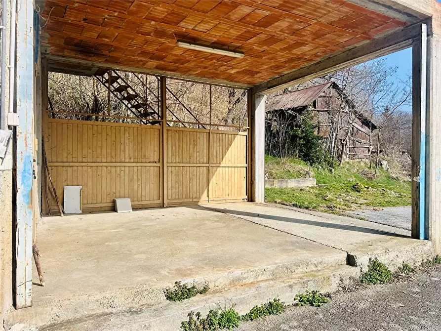 Immagine 5 di Magazzino in vendita  in Cascina Ruffini  a Garessio