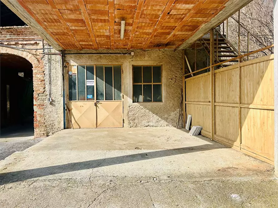 Immagine 4 di Magazzino in vendita  in Cascina Ruffini  a Garessio