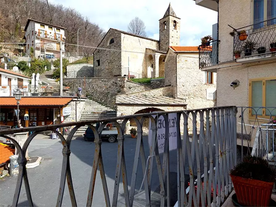 Immagine 22 di Appartamento in vendita  in Via Castello 3a a Alto