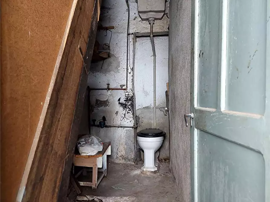 Immagine 10 di Casa indipendente in vendita  in Piazza IV Novembre 10 a Cosio D'arroscia