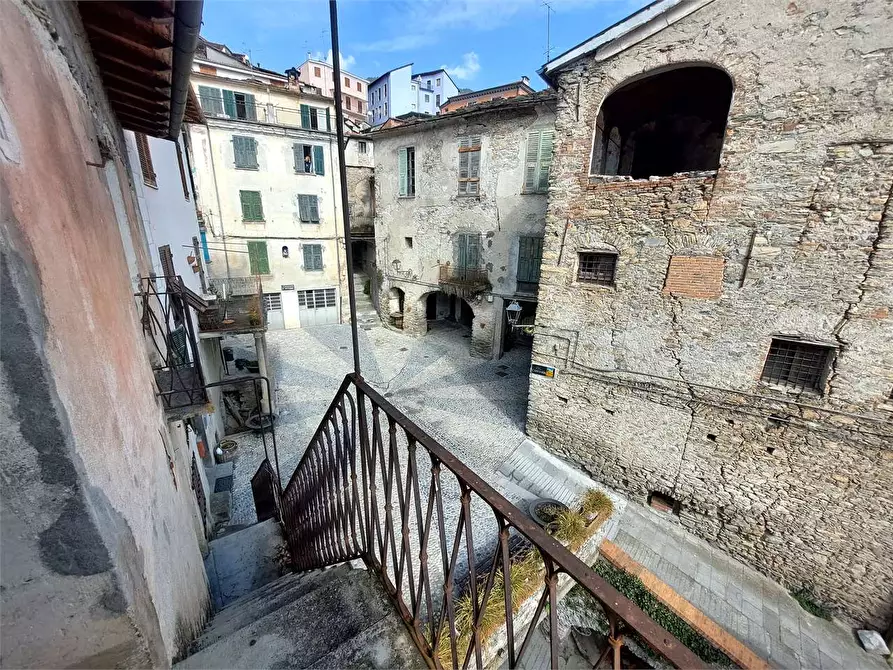 Immagine 22 di Casa indipendente in vendita  in Piazza IV Novembre 10 a Cosio D'arroscia