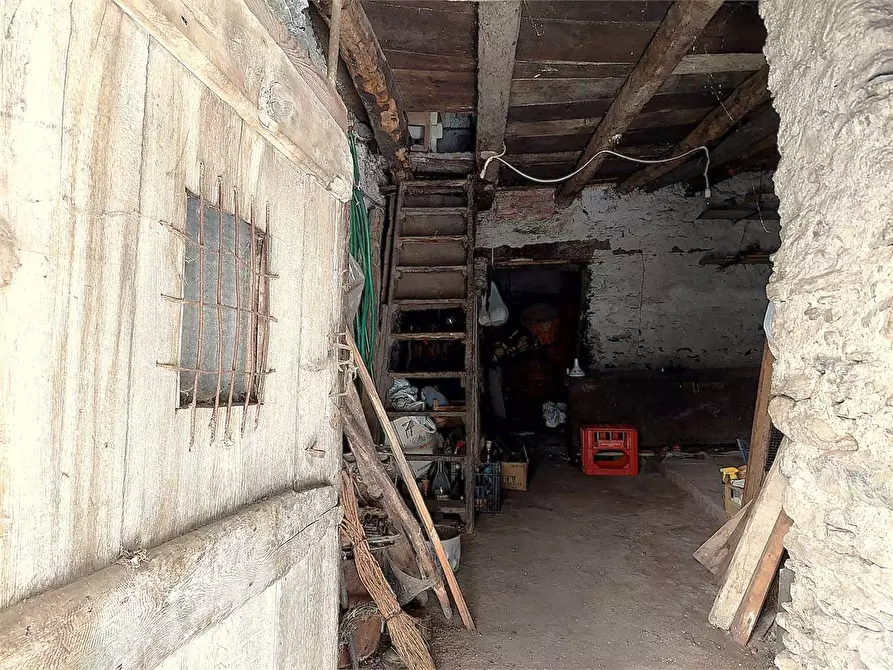 Immagine 33 di Casa indipendente in vendita  in Piazza IV Novembre 10 a Cosio D'arroscia