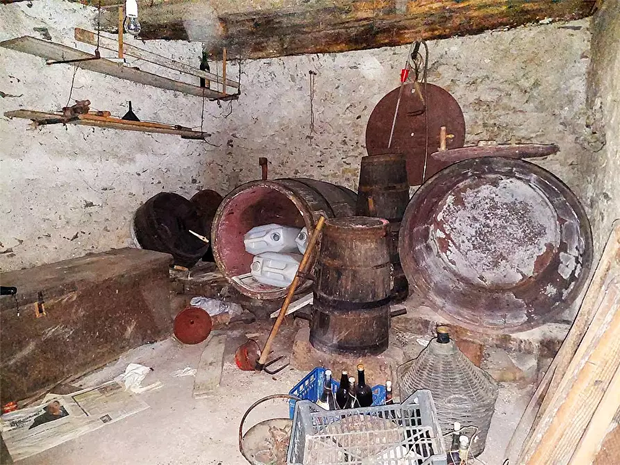 Immagine 36 di Casa indipendente in vendita  in Piazza IV Novembre 10 a Cosio D'arroscia