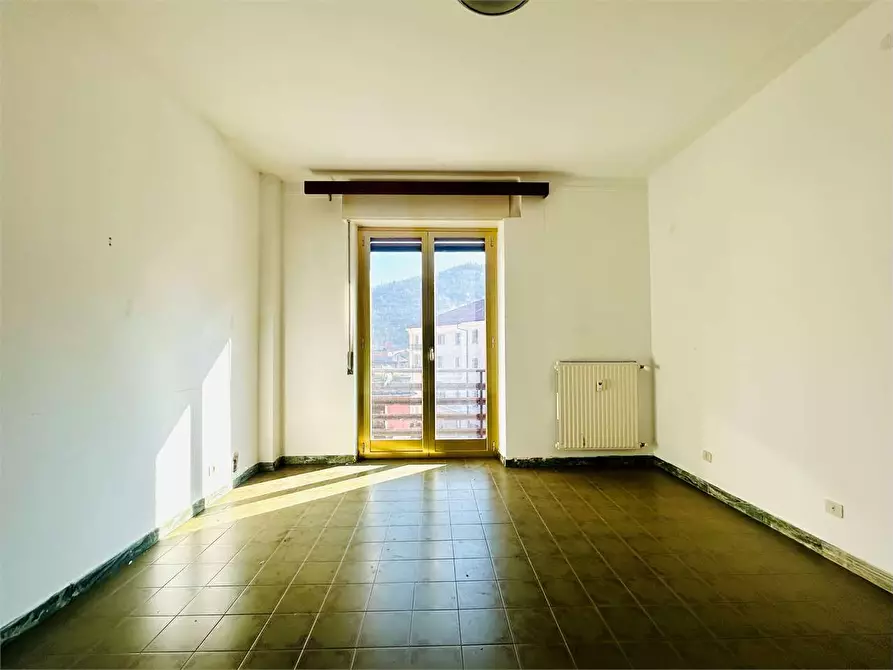 Immagine 23 di Appartamento in vendita  in Piazza della Libertà  7 a Ormea