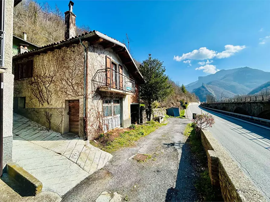 Immagine 47 di Casa indipendente in vendita  in Isola Lunga 7 a Ormea