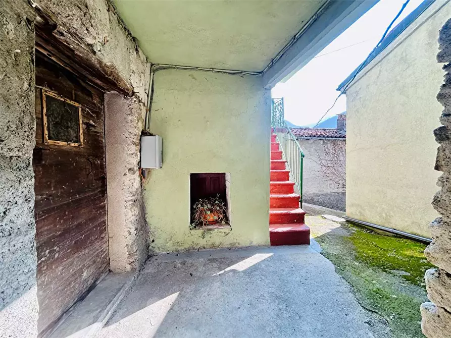 Immagine 38 di Casa indipendente in vendita  in Isola Lunga 7 a Ormea