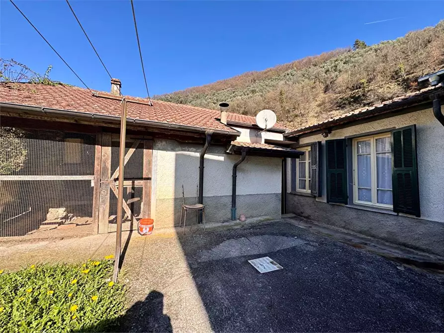 Immagine 41 di Appartamento in vendita  in Strada Provinciale 3 83 a Pornassio