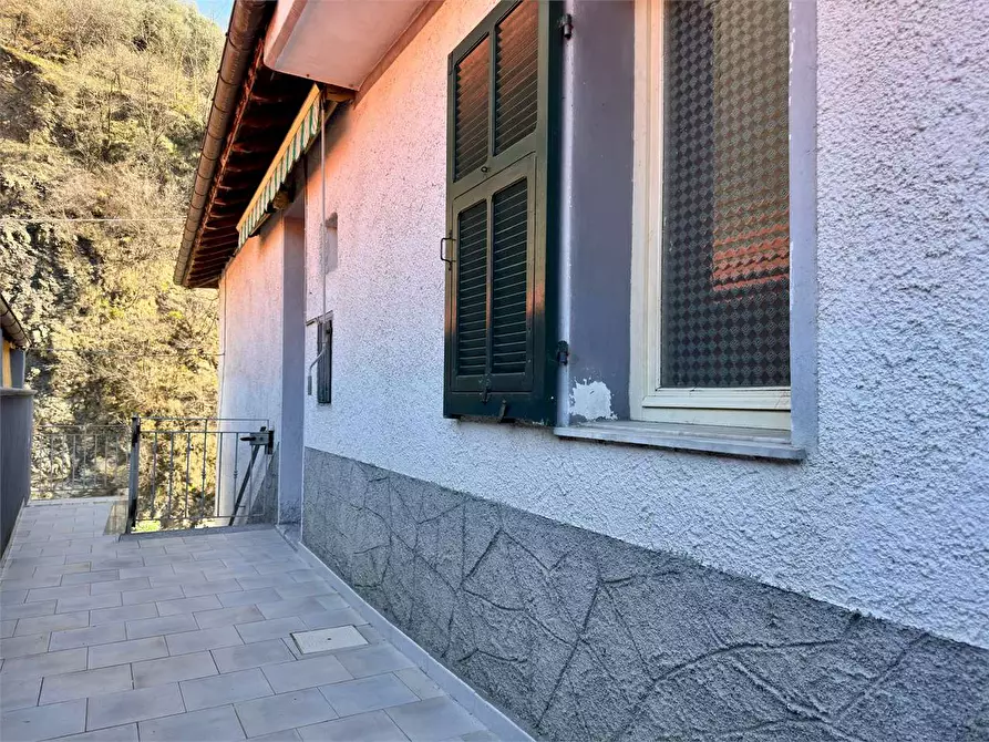 Immagine 9 di Appartamento in vendita  in Strada Provinciale 3 83 a Pornassio