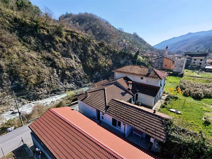 Immagine 3 di Appartamento in vendita  in Strada Provinciale 3 83 a Pornassio