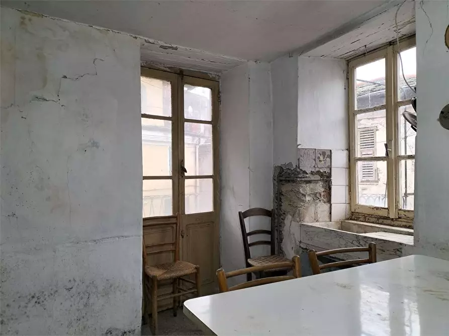 Immagine 14 di Casa indipendente in vendita  in Piazza IV Novembre 10 a Cosio D'arroscia