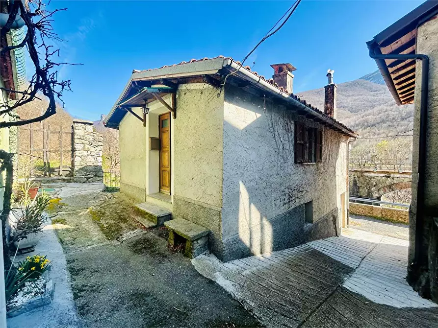Immagine 5 di Casa indipendente in vendita  in Isola Lunga 7 a Ormea