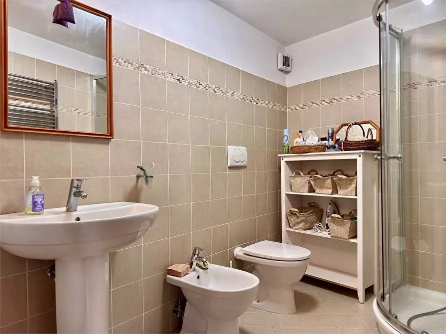 Immagine 40 di Casa indipendente in vendita  in Vico Limbo 1 a Pieve Di Teco