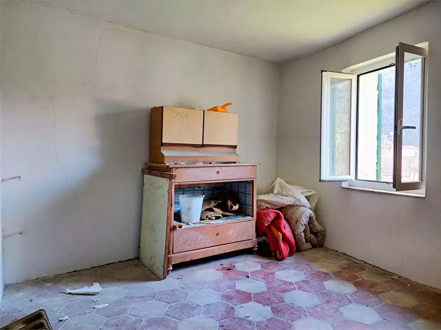 Immagine 16 di Casa indipendente in vendita  in Piazza Borrelli 10-11 a Pieve Di Teco