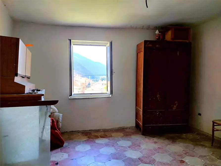 Immagine 25 di Casa indipendente in vendita  in Piazza Borrelli 10-11 a Pieve Di Teco