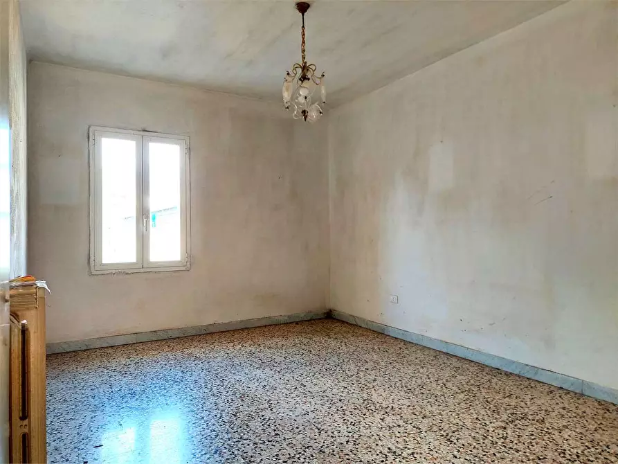 Immagine 8 di Casa indipendente in vendita  in Piazza Borrelli 10-11 a Pieve Di Teco