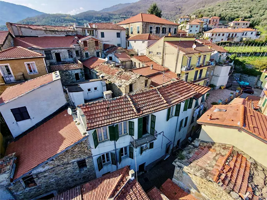 Immagine 3 di Casa indipendente in vendita  in Via Cristoforo Colombo 6 a Aurigo