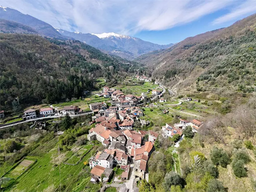 Immagine 29 di Casa indipendente in vendita  in Via Sant'Anna 29 a Pornassio