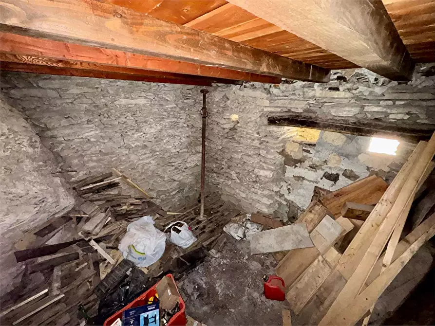 Immagine 22 di Casa indipendente in vendita  in Via Sant'Anna 29 a Pornassio