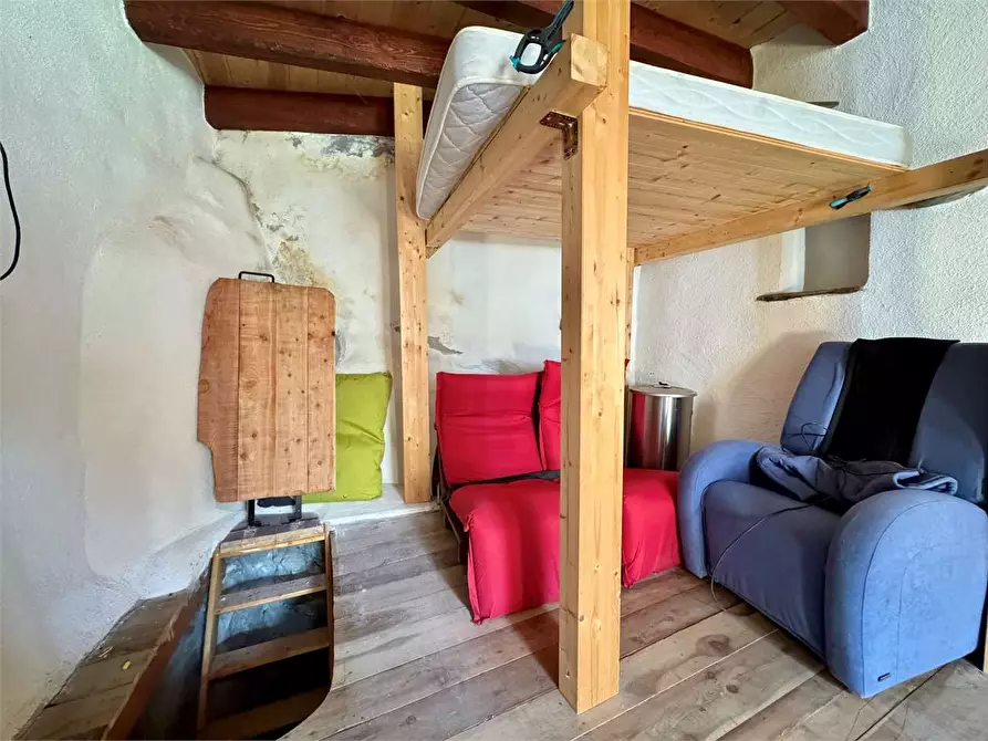 Immagine 21 di Casa indipendente in vendita  in Via Sant'Anna 29 a Pornassio