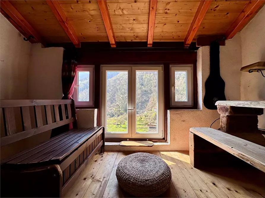 Immagine 4 di Casa indipendente in vendita  in Via Sant'Anna 29 a Pornassio