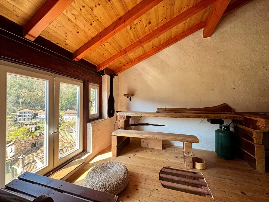 Immagine 5 di Casa indipendente in vendita  in Via Sant'Anna 29 a Pornassio