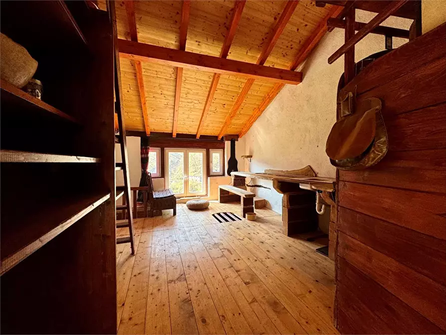 Immagine 2 di Casa indipendente in vendita  in Via Sant'Anna 29 a Pornassio