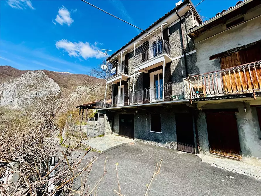 Immagine 1 di Casa indipendente in vendita  in Frazione Barchi  12 a Garessio