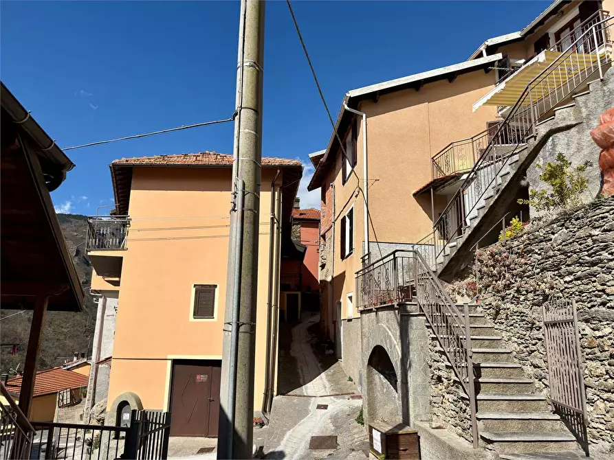 Immagine 36 di Casa indipendente in vendita  in Via Enrico Toti 10 a Armo